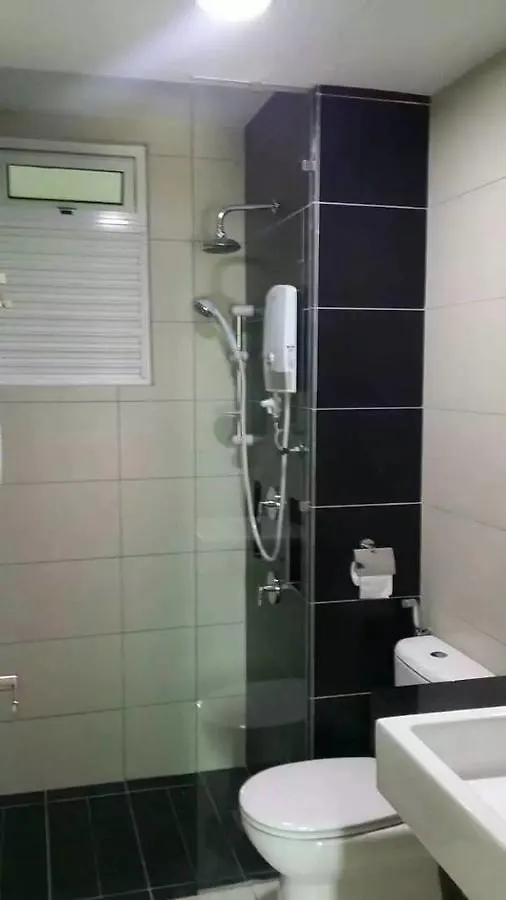 Appartement Tropez Residence Danga Bay Johor Bahru Malaisie