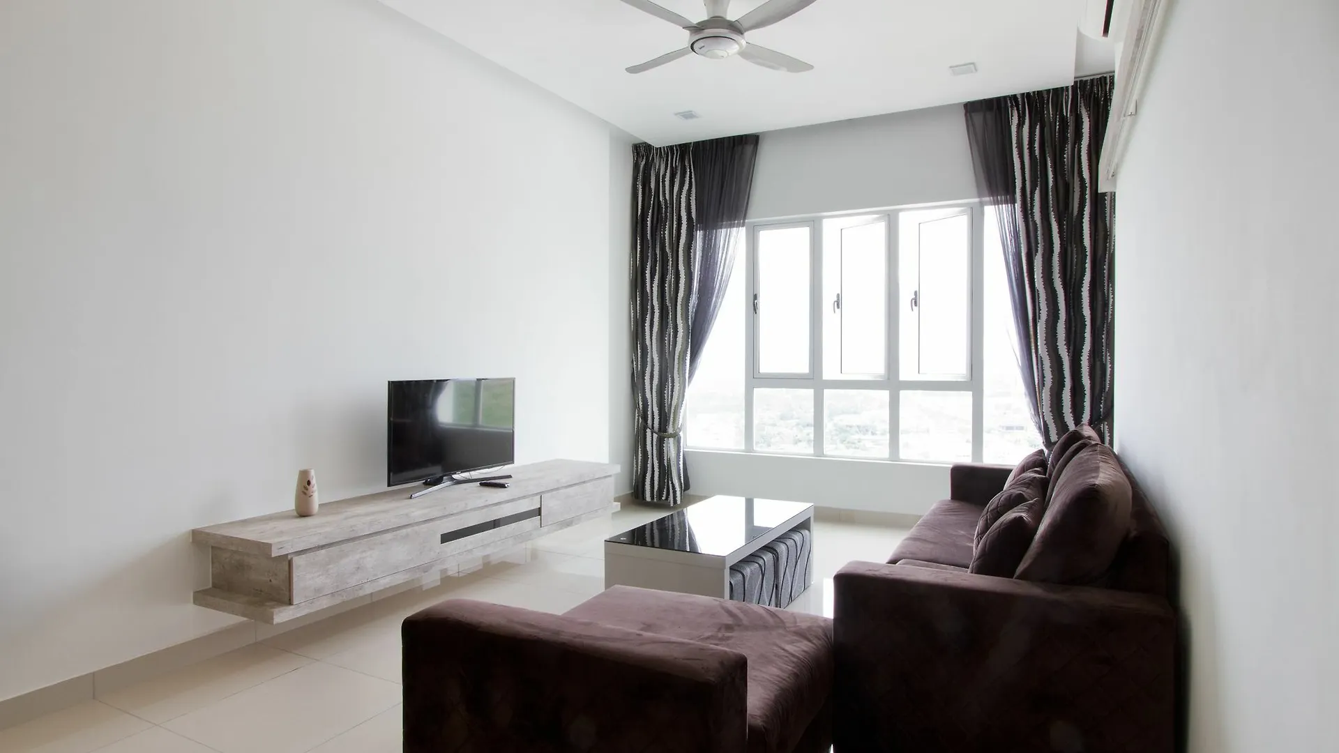 Tropez Residence Danga Bay Johor Bahru 0*,  Malaisie